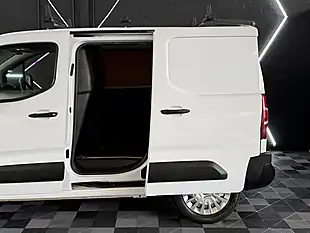 Used 2022 Toyota Proace City Active Short Panel Van - Interior and Exterior details 4