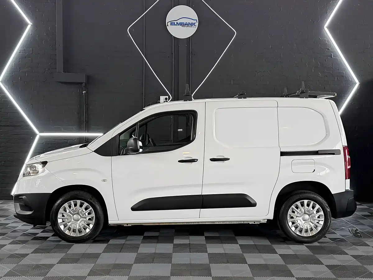 Used 2022 Toyota Proace City Active Short Panel Van - Interior and Exterior details 8