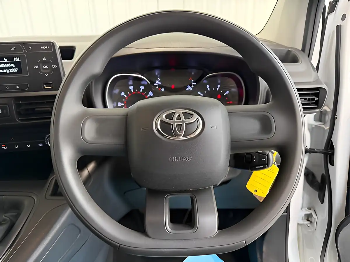 Used 2022 Toyota Proace City Active Short Panel Van Vivid White - Interior and Exterior details 14