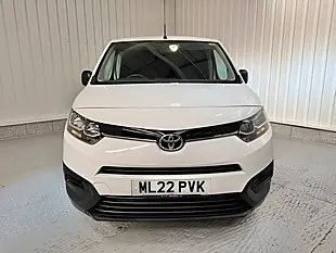 Used 2022 Toyota Proace City Active Short Panel Van Vivid White - Interior and Exterior details 2