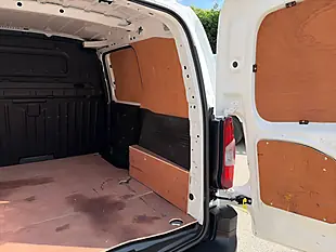 Used 2022 Toyota Proace City Active Short Panel Vivid White - Interior and Exterior details 18