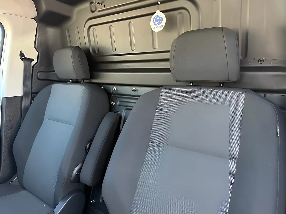 Used 2022 Toyota Proace City Active Vivid White - Interior and Exterior details 18