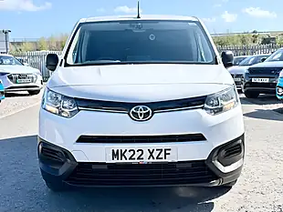 Used 2022 Toyota Proace City Active Vivid White - Interior and Exterior details 2