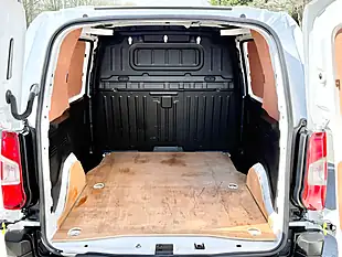 Used 2022 Toyota Proace City Active Vivid White - Interior and Exterior details 11