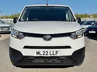 Used 2022 Toyota Proace City Active Vivid White - Interior and Exterior details 2