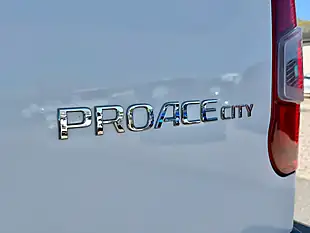 Used 2022 Toyota Proace City Active Vivid White - Interior and Exterior details 11