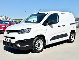 Used 2022 Toyota Proace City Active Vivid White - Interior and Exterior details 3