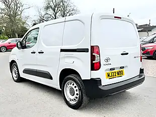 Used 2022 Toyota Proace City Active Vivid White - Interior and Exterior details 6