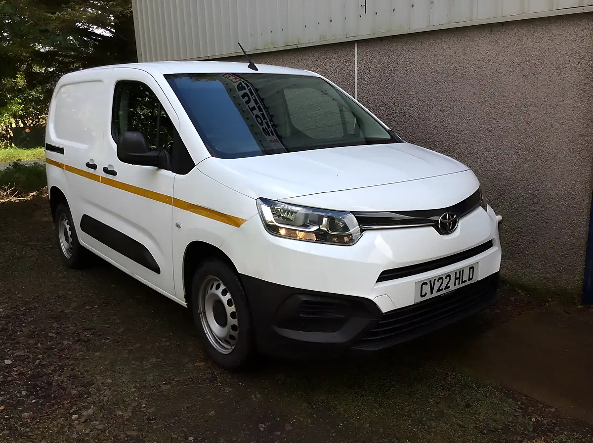 Used 2022 Toyota Proace City Active White - Interior and Exterior details 2