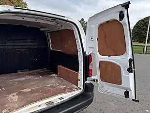 Used 2022 Toyota Proace City Active White - Interior and Exterior details 16