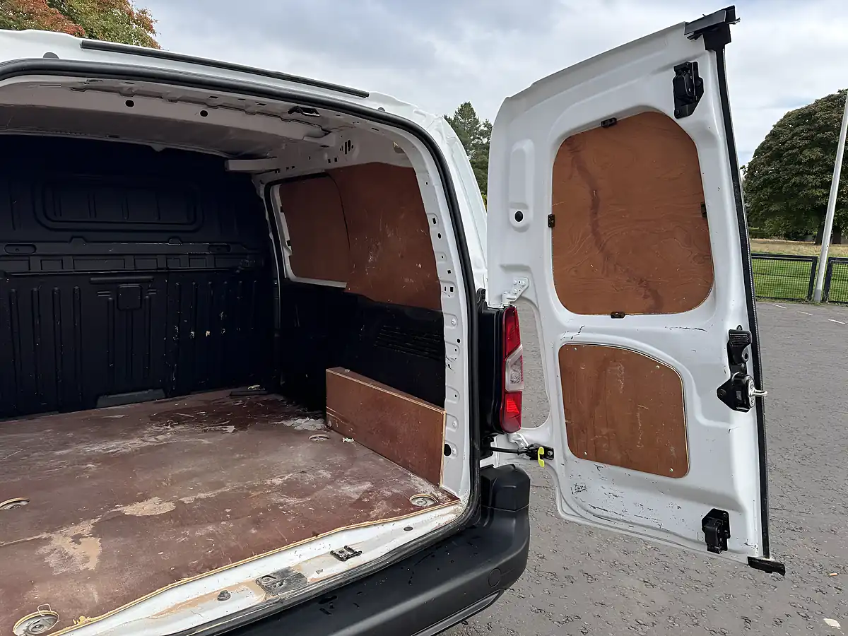 Used 2022 Toyota Proace City Active White - Interior and Exterior details 16