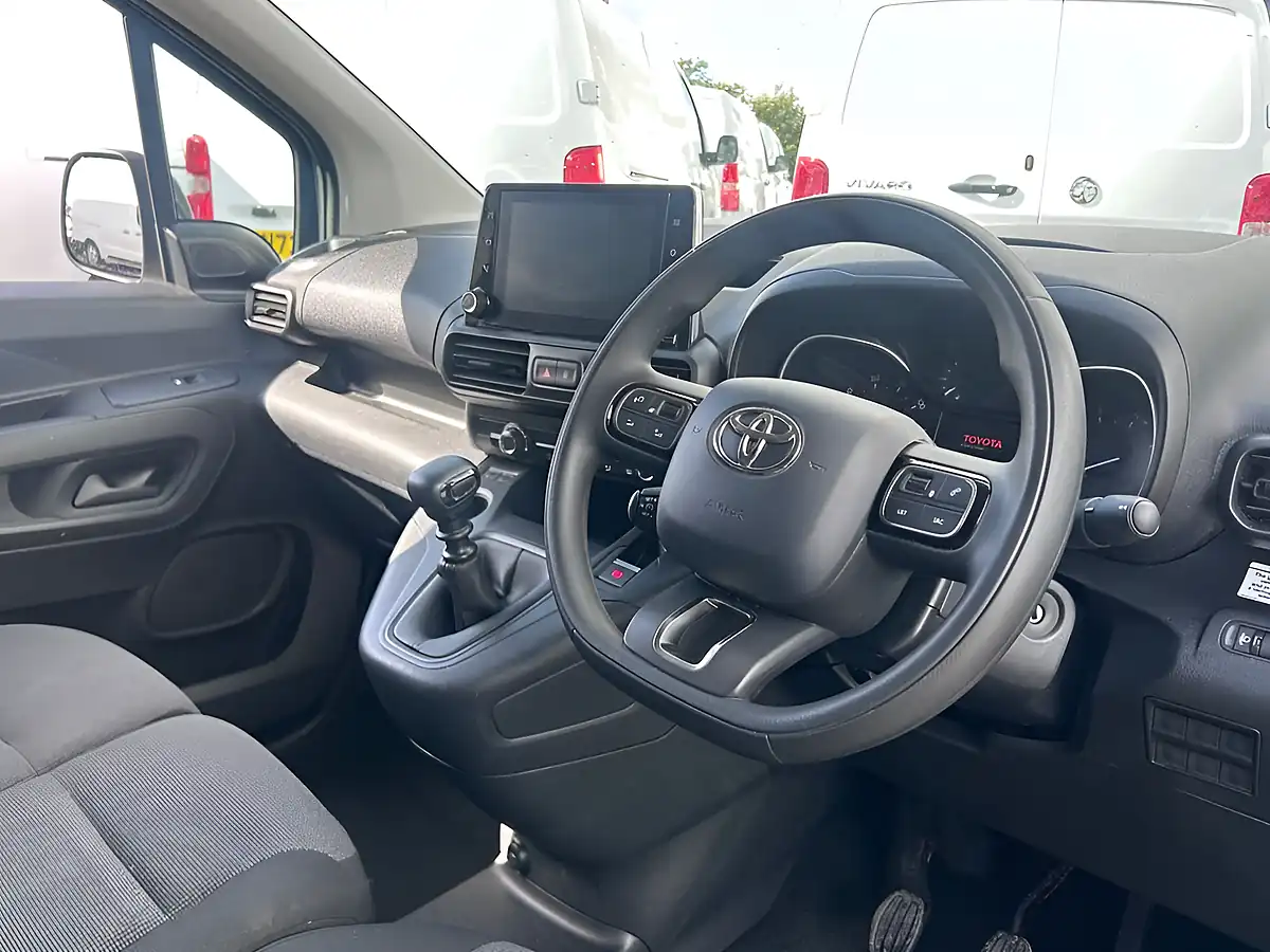 Used 2022 Toyota Proace City Icon Long Panel Van White - Interior and Exterior details 15
