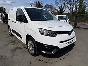 Used 2022 Toyota Proace City Icon White - Interior and Exterior details 10