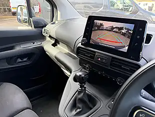 Used 2022 Toyota Proace City Icon White - Interior and Exterior details 4
