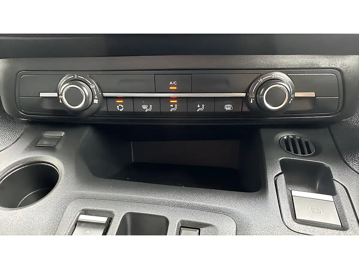 Used 2022 Toyota Proace City Icon White - Interior and Exterior details 10