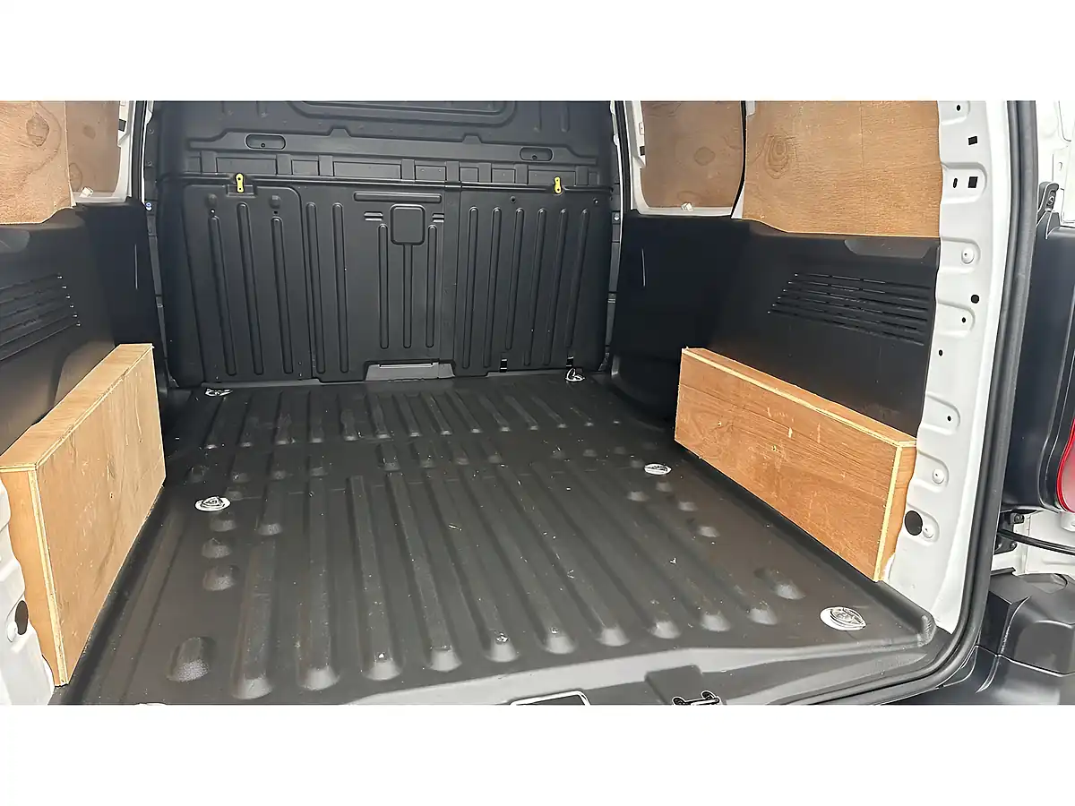 Used 2022 Toyota Proace City Icon White - Interior and Exterior details 13