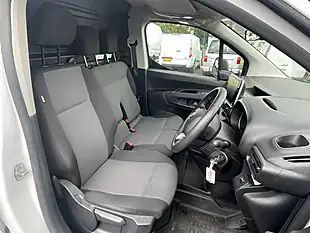 Used 2022 Toyota Proace City Icon White - Interior and Exterior details 9
