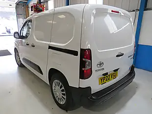 Used 2022 Toyota Proace City Icon White - Interior and Exterior details 4