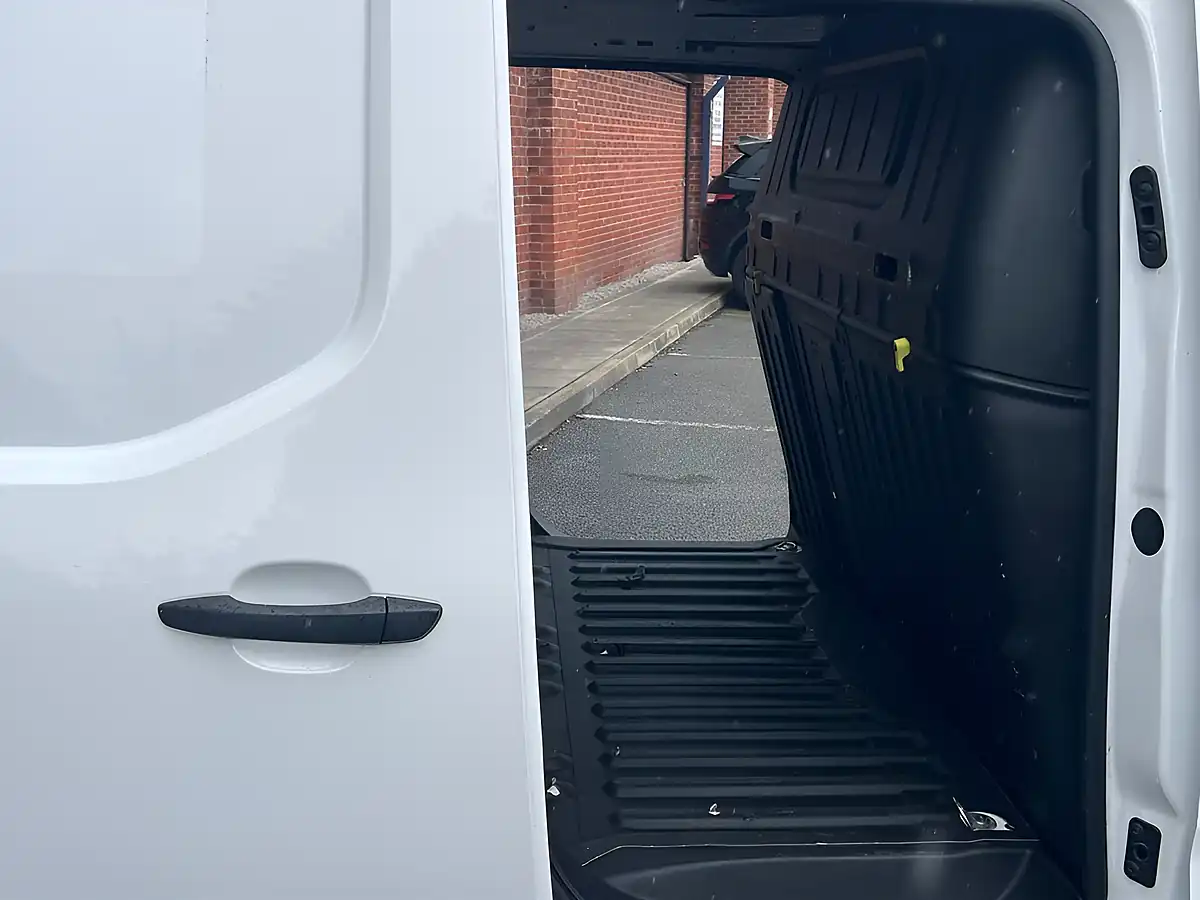 Used 2022 Toyota Proace City Icon White - Interior and Exterior details 8
