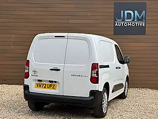 Used 2022 Toyota Proace City Icon White - Interior and Exterior details 3
