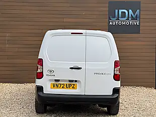 Used 2022 Toyota Proace City Icon White - Interior and Exterior details 4