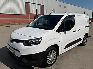 Used 2022 Toyota Proace City Icon White - Interior and Exterior details 2