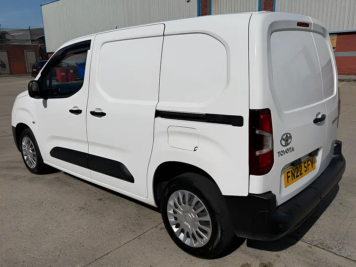 Used 2022 Toyota Proace City Icon White - Interior and Exterior details 4