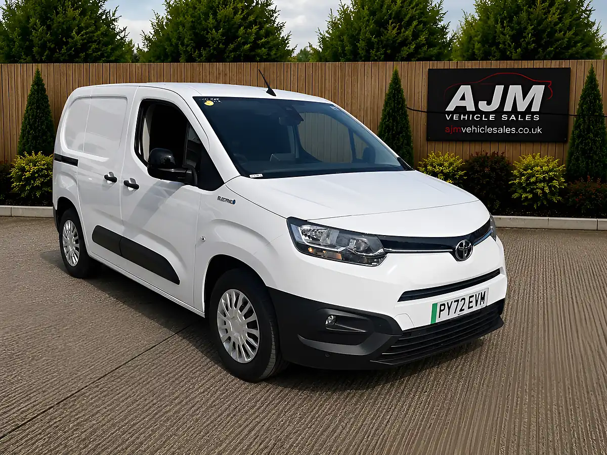 Used 2022 Toyota Proace City L1 Icon White - Front View