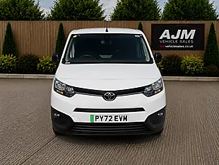 Used 2022 Toyota Proace City L1 Icon White - Interior and Exterior details 3