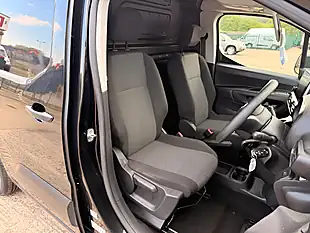 Used 2022 Toyota Proace City Pro Black - Interior and Exterior details 16