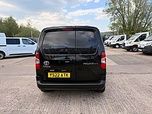 Used 2022 Toyota Proace City Pro Black - Interior and Exterior details 5