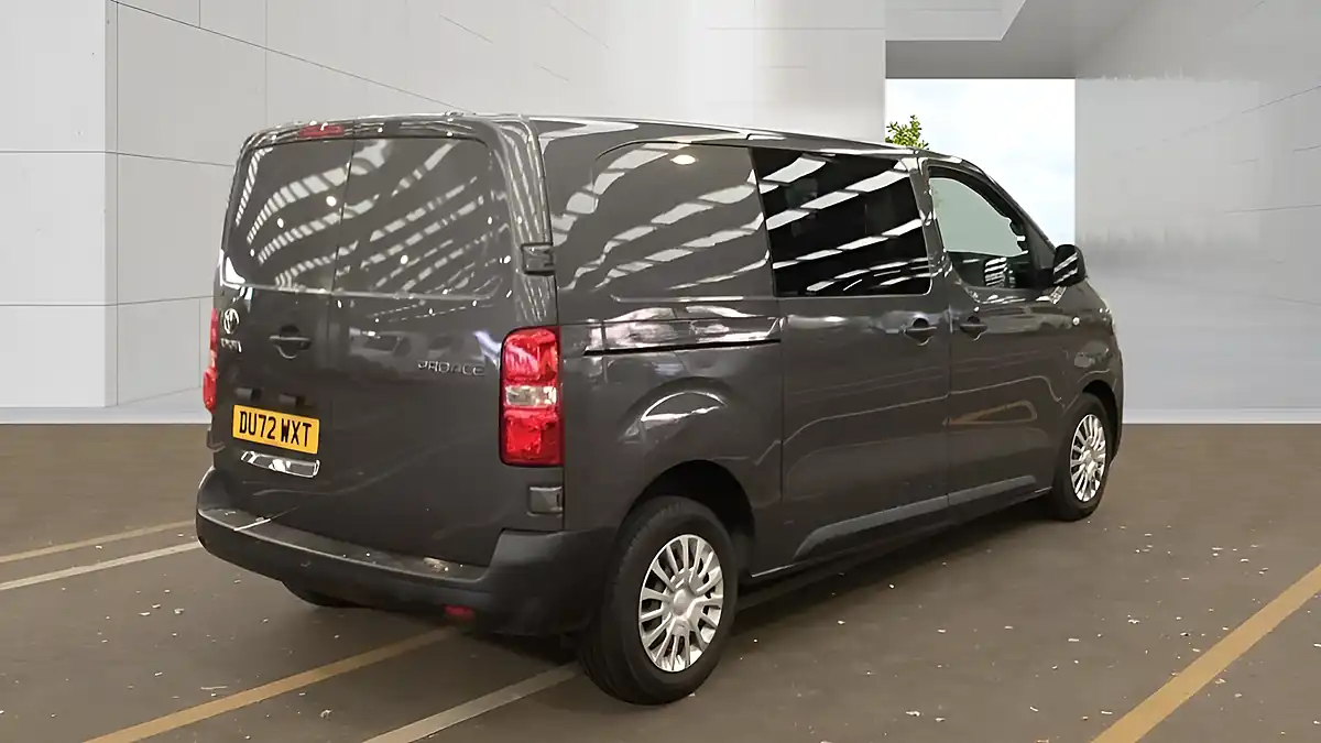 Used 2022 Toyota Proace Icon Medium 6 SEAT Grey - Interior and Exterior details 5