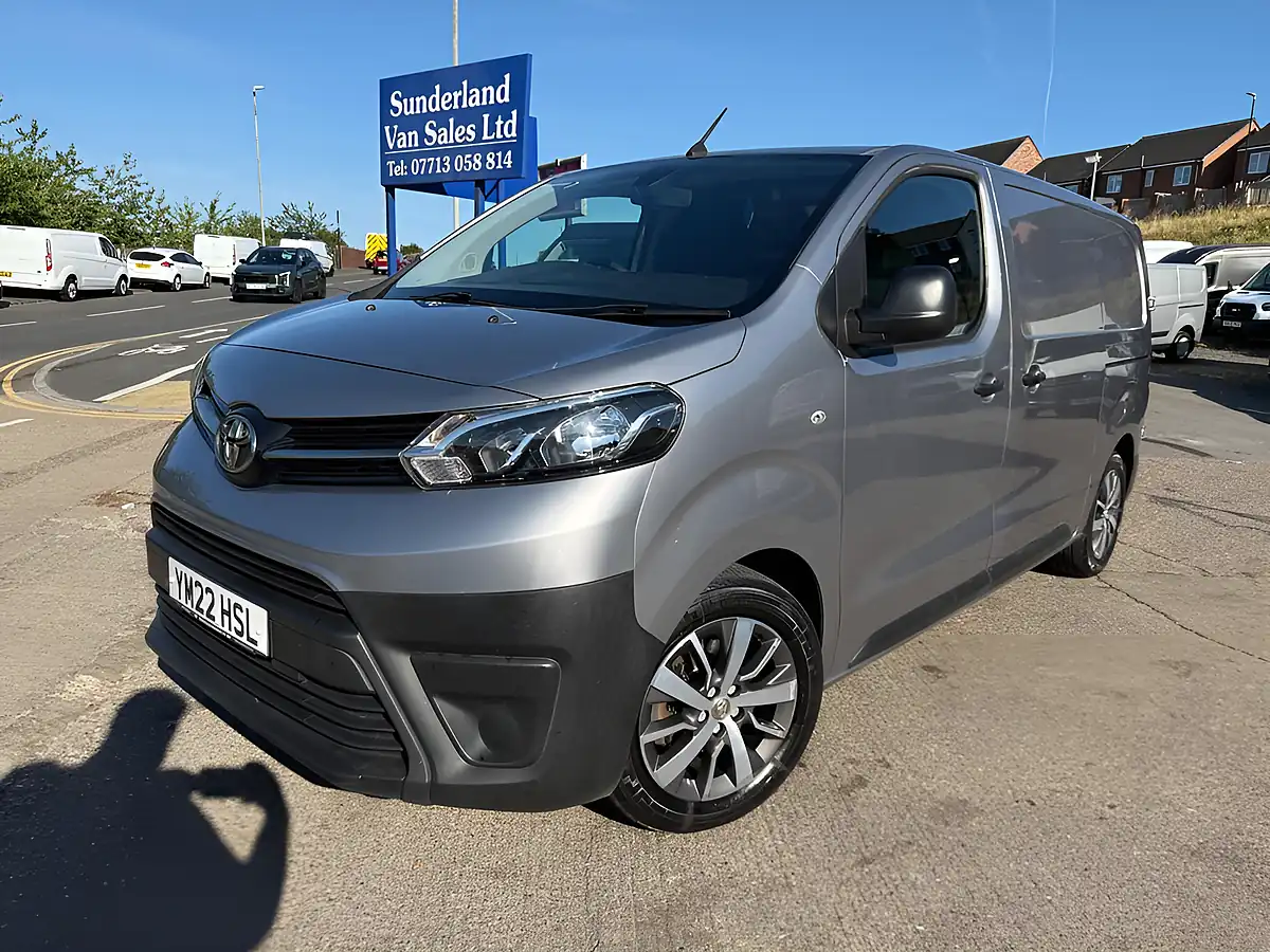 Used 2022 Toyota Proace Icon Medium Panel Van Mwb Grey - Front View