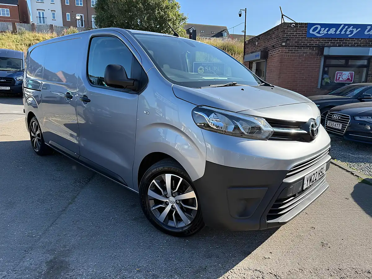 Used 2022 Toyota Proace Icon Medium Panel Van Mwb Grey - Interior and Exterior details 2
