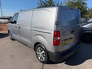 Used 2022 Toyota Proace Icon Medium Panel Van Mwb Grey - Interior and Exterior details 3