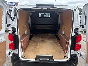 Used 2022 Toyota Proace Icon White - Interior and Exterior details 15