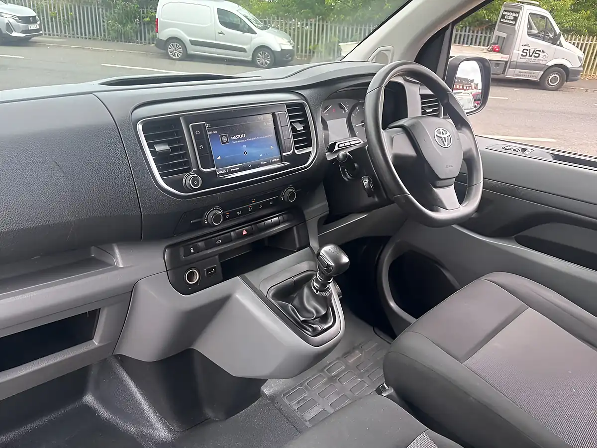Used 2022 Toyota Proace Icon White - Interior and Exterior details 16
