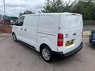 Used 2022 Toyota Proace Icon White - Interior and Exterior details 7
