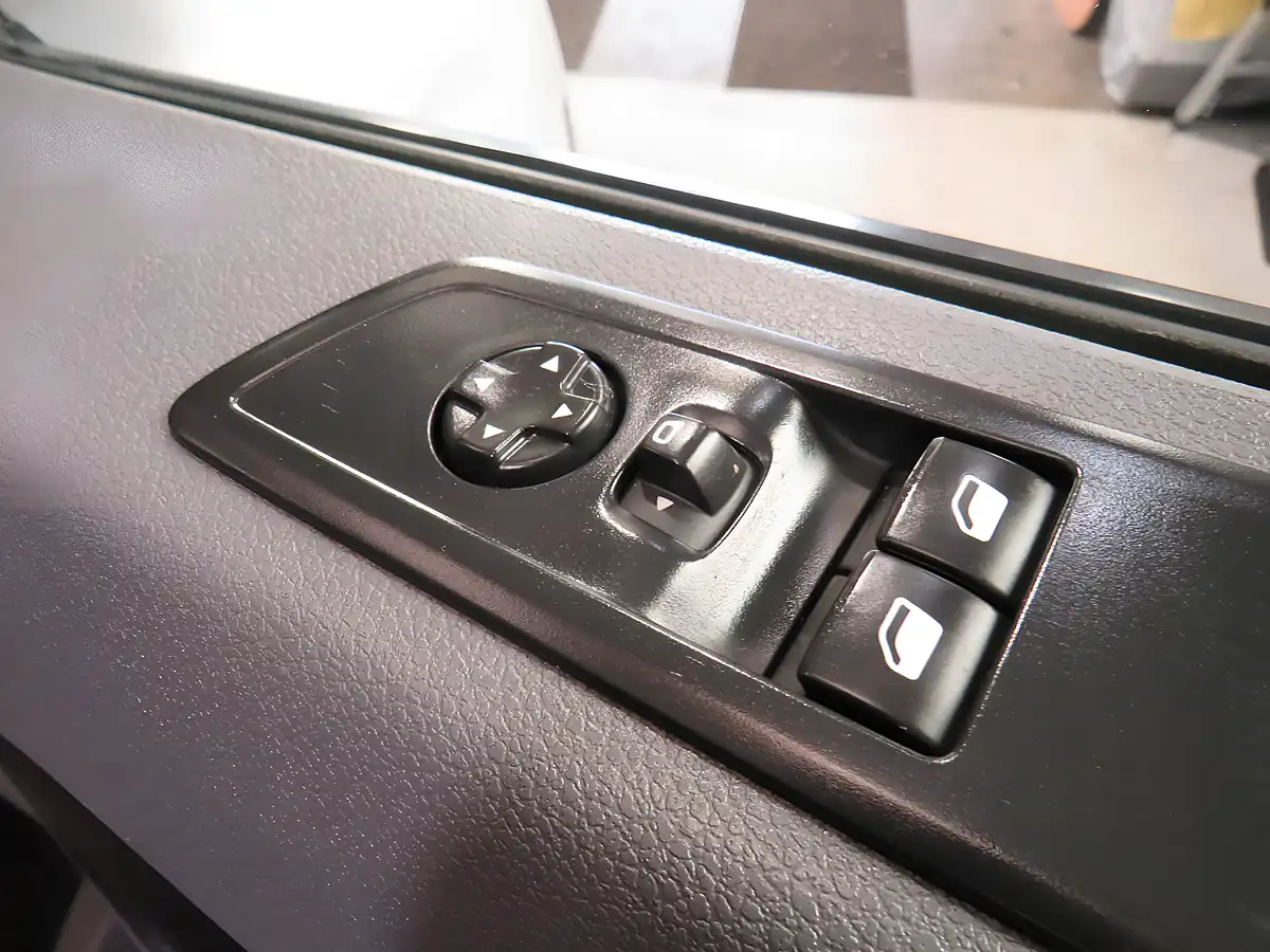 Used 2022 Toyota Proace Icon White - Interior and Exterior details 14