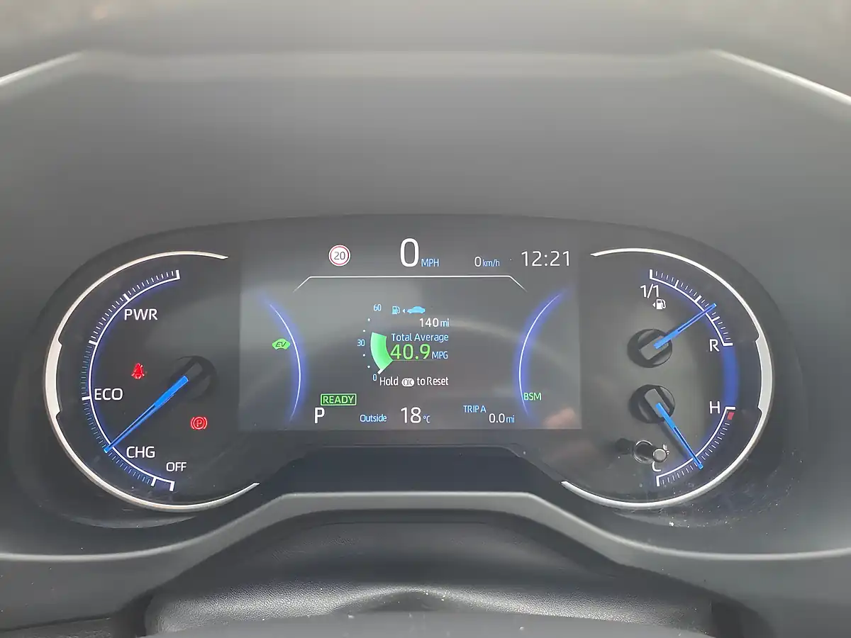 Used 2022 Toyota RAV4 Adventure Red - Interior and Exterior details 16
