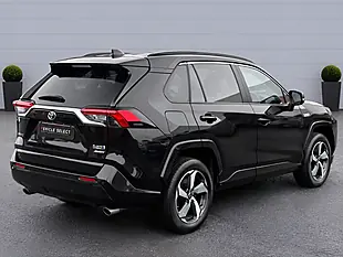 Used 2022 Toyota RAV4 Design Black - Interior and Exterior details 10