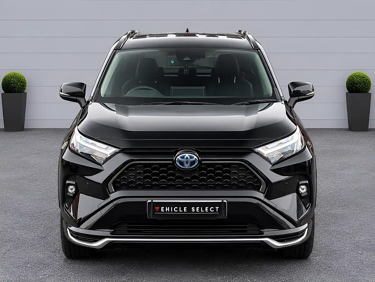 Used 2022 Toyota RAV4 Design Black - Interior and Exterior details 6
