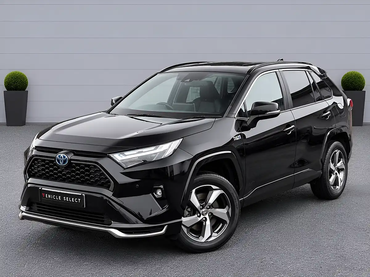 Used 2022 Toyota RAV4 Design Black - Interior and Exterior details 8