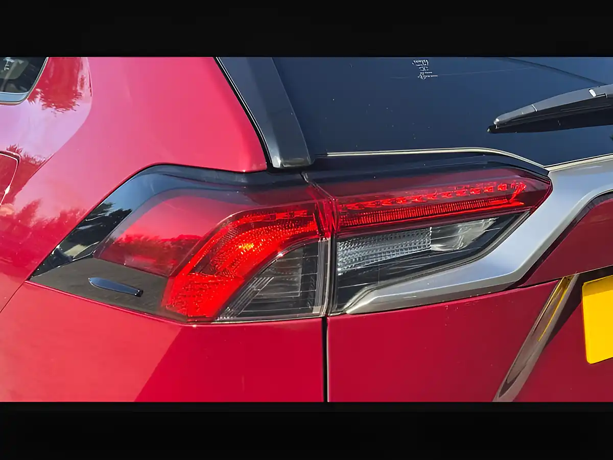 Used 2022 Toyota Rav4 Design Red - Interior and Exterior details 10