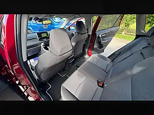 Used 2022 Toyota Rav4 Design Red - Interior and Exterior details 13