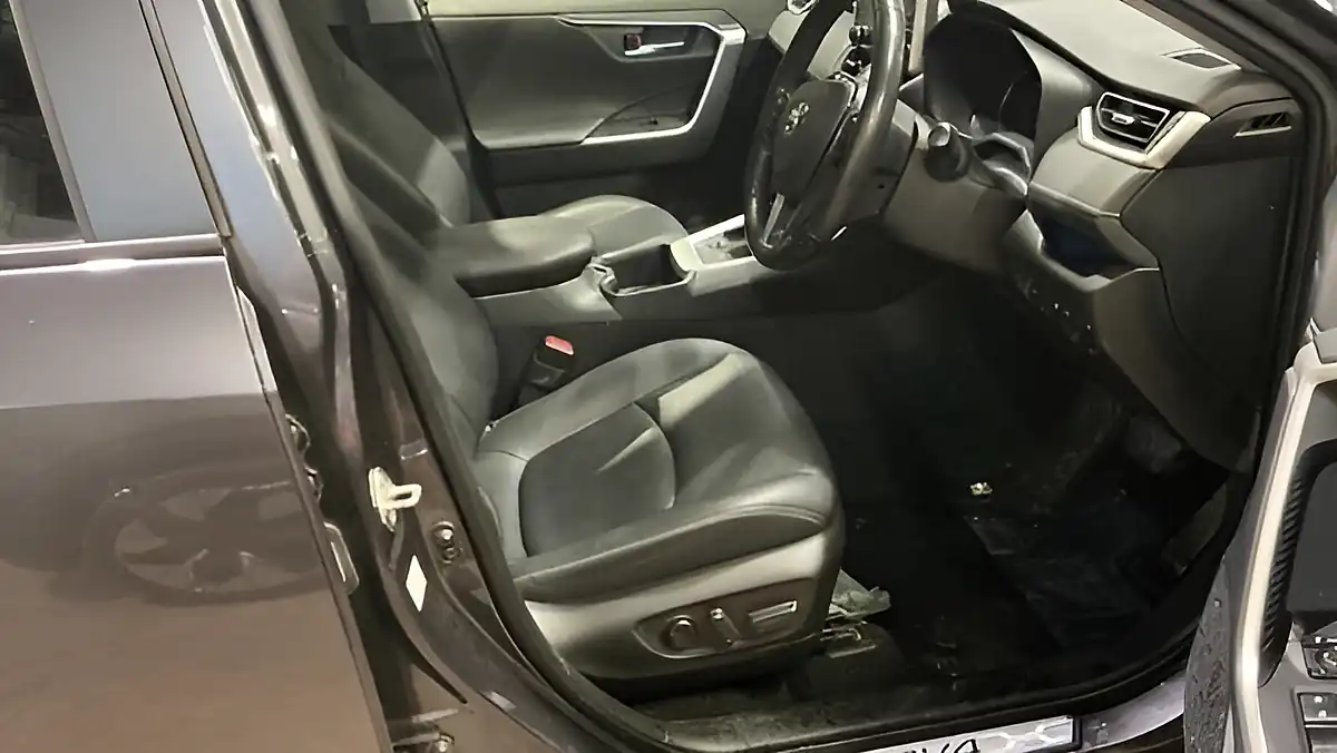 Used 2022 Toyota Rav4 Excel Grey - Interior and Exterior details 3