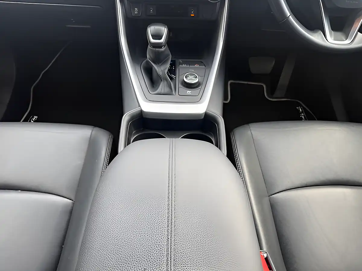 Used 2022 Toyota Rav4 Excel Silver - Interior and Exterior details 15