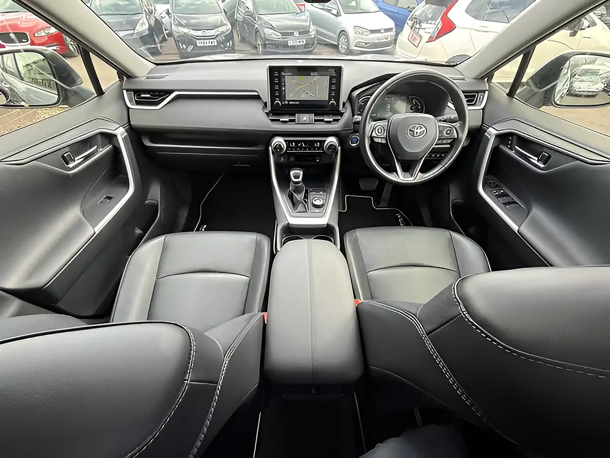 Used 2022 Toyota Rav4 Excel Silver - Interior and Exterior details 18