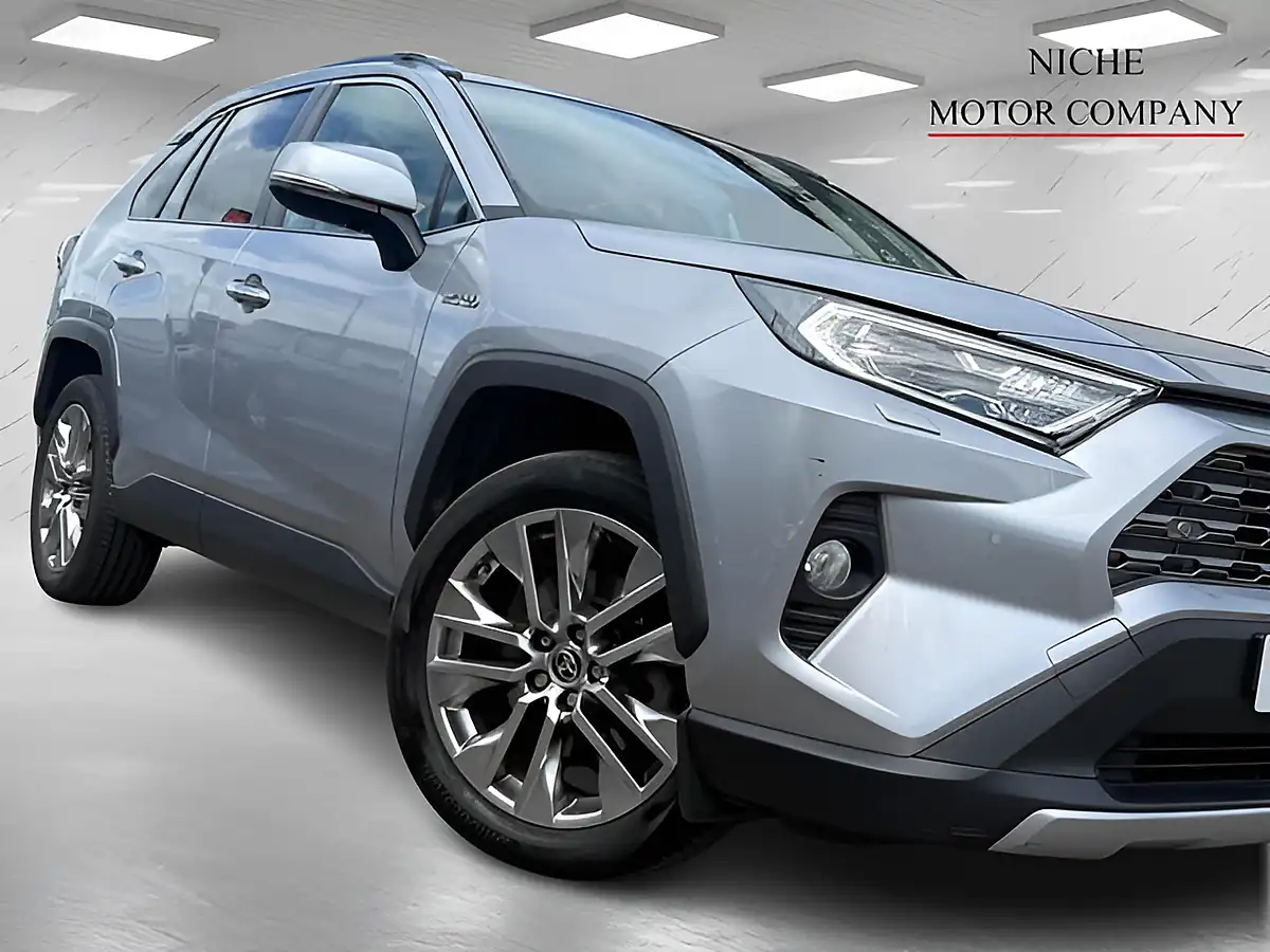 Used 2022 Toyota Rav4 Excel Silver - Interior and Exterior details 8