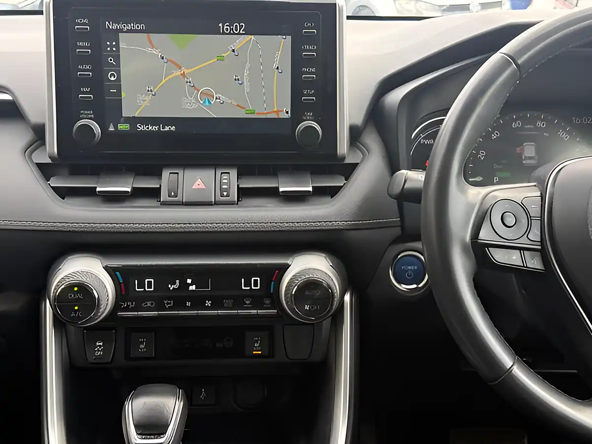 Used 2022 Toyota Rav4 Excel Silver - Interior and Exterior details 9